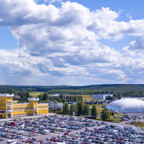 Miljoonakirppis Tuurin kyläkauppa