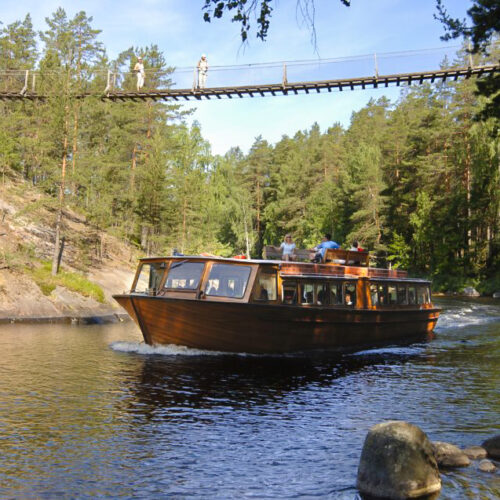 Suomen Kultareitti-risteily Repoveden maisemiin