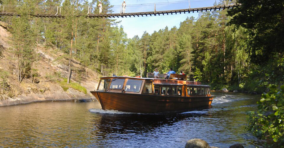 Suomen Kultareitti-risteily Repoveden maisemiin